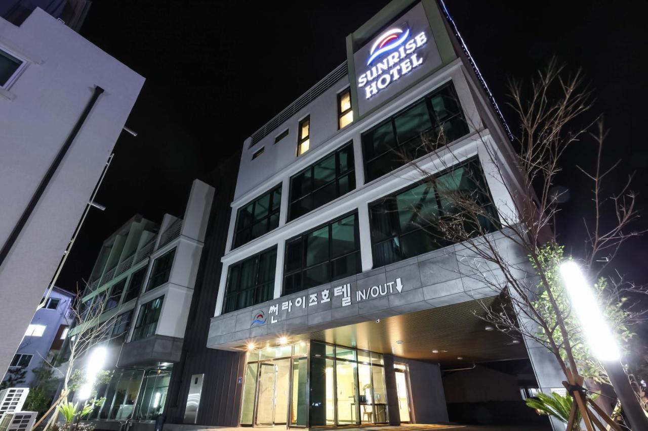 Sunrise Hotel Supjikoji Seogwipo-stad Buitenkant foto